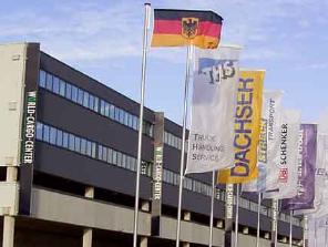 WorldCargoFassade1